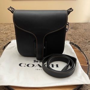 Like New! Authentic Coach Courier Leather Convertible Bag